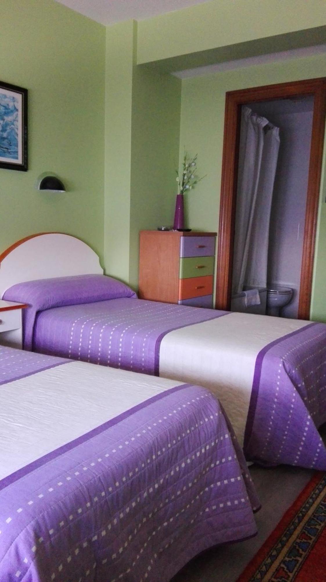 Hostal J.B 马尔皮卡 外观 照片